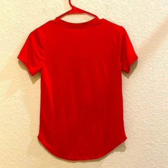 🌹Host Pick🌹▶️Disney◀️ Christmas Tee Womens Size 1 Xs - Picture 2 of 3